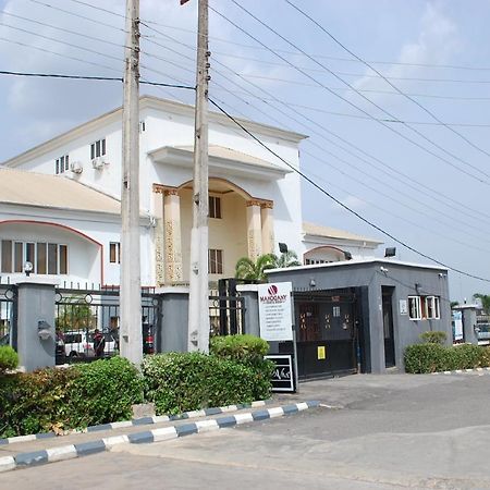 Mahogany Hotel And Suites Ibadan Exterior foto