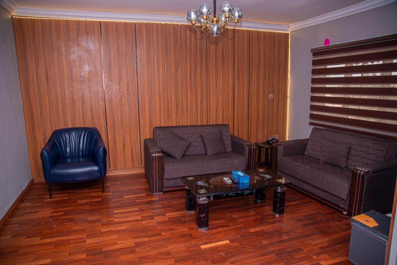 Mahogany Hotel And Suites Ibadan Exterior foto